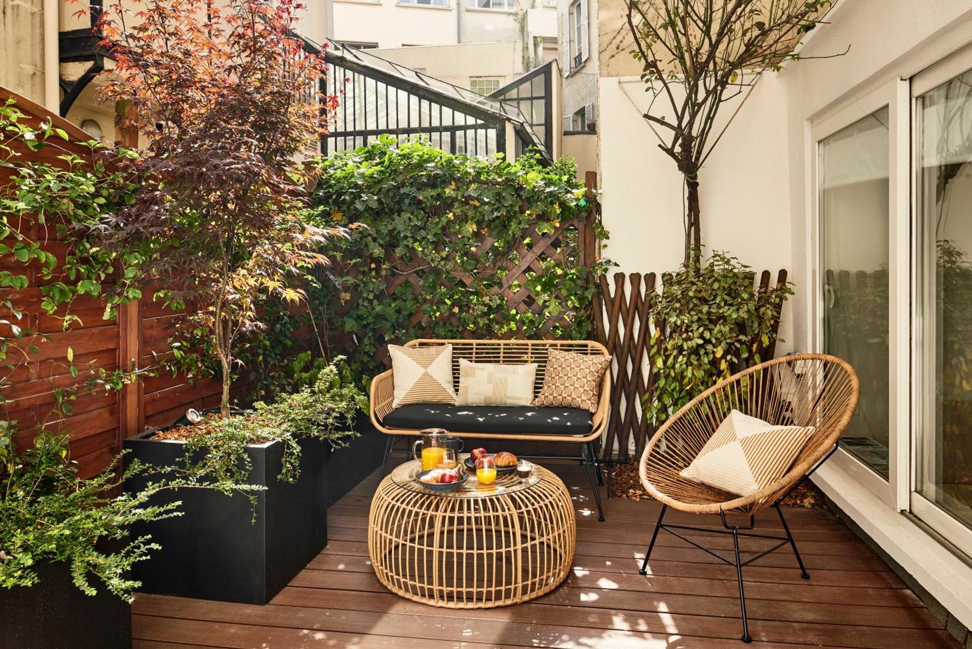 Апартаменты Stylish 2Br & 2Ba With Private Terrace Париж Экстерьер фото