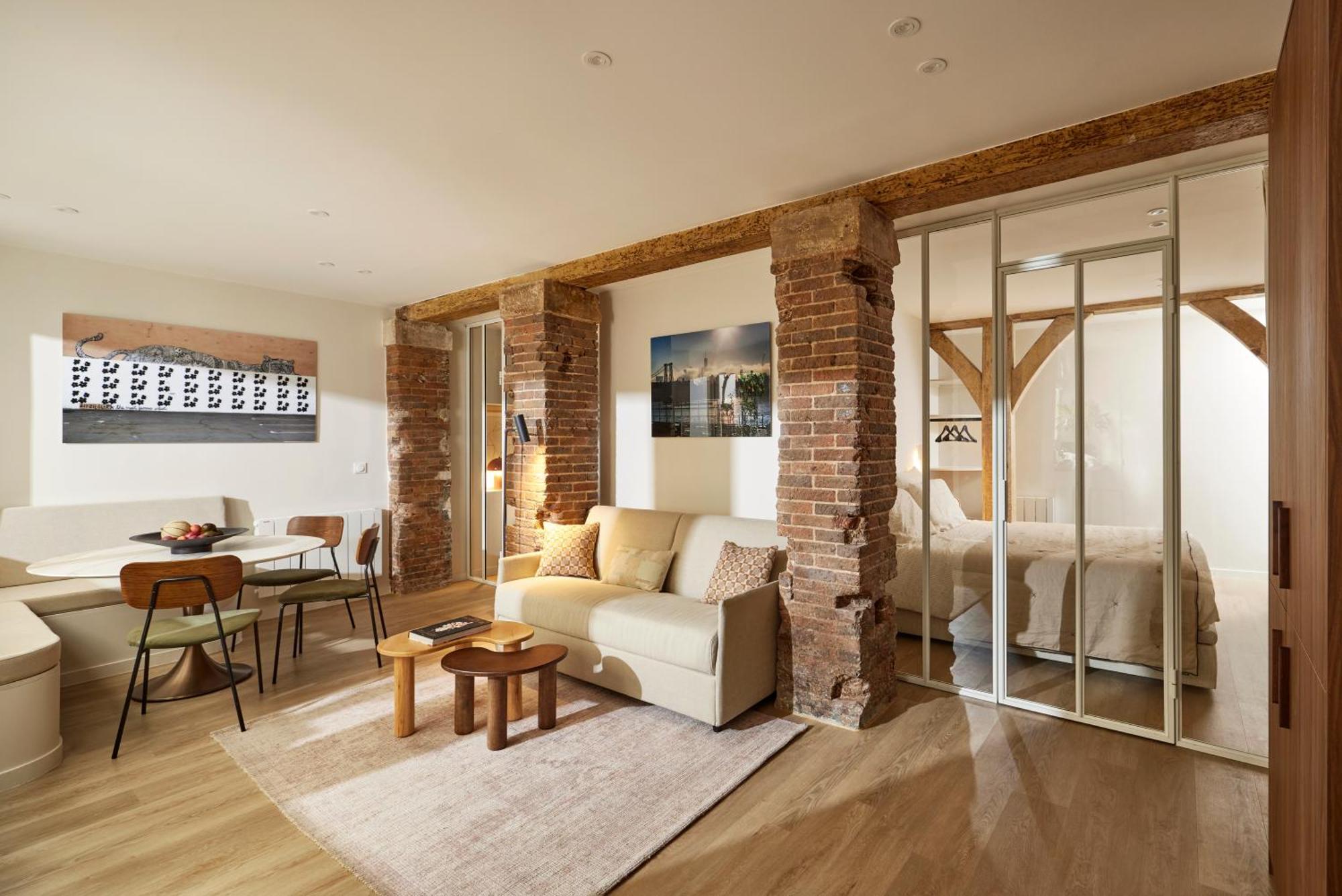Апартаменты Stylish 2Br & 2Ba With Private Terrace Париж Экстерьер фото