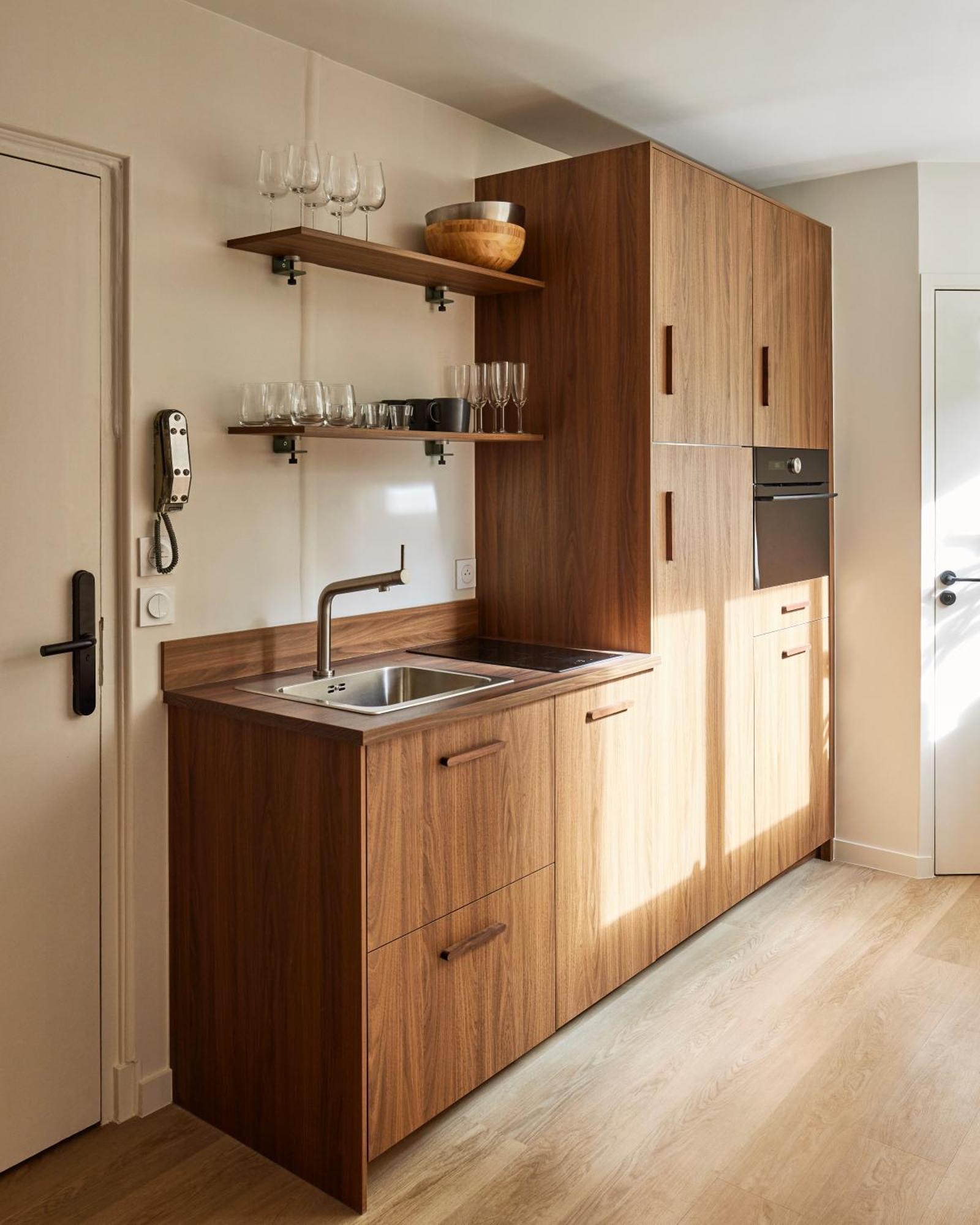 Апартаменты Stylish 2Br & 2Ba With Private Terrace Париж Экстерьер фото